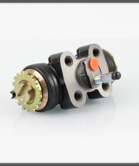 MC832589 Brake Wheel  Cylinder